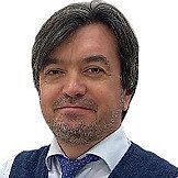 Врач Акаев Руслан Макашарипович