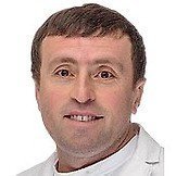 Врач Исаханов Исахан Даудгаджиевич