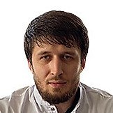 Врач Исалмагомедов Шамиль Магомедович