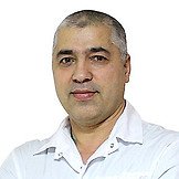 Врач Хажиханов Магомед Садрутдинович