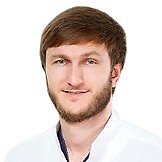 Врач Магомедов Абдурахим Абдулманапович