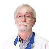 Врач Махатилов Гаджи Меджидович