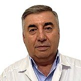 Врач Мусаев Мурад Мусаевич