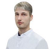 Врач Ушанов Арсен Гиммаевич